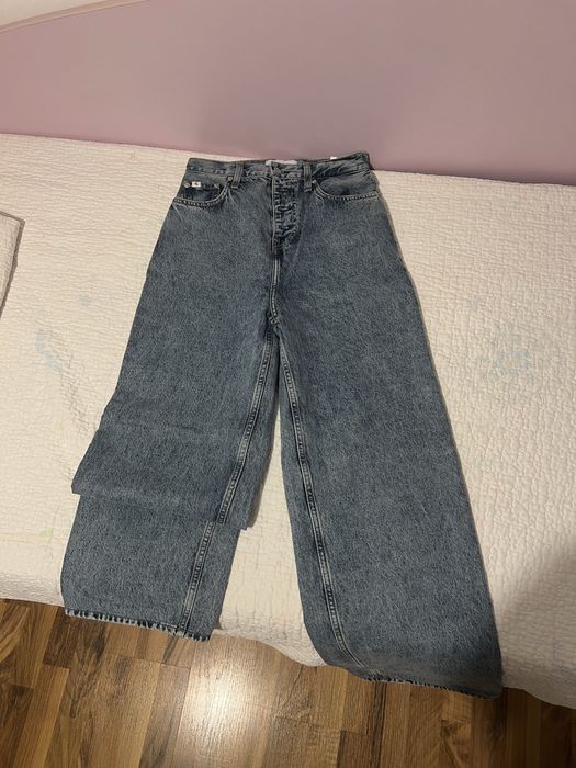Дамски дънки Calvin Klein 25 номер