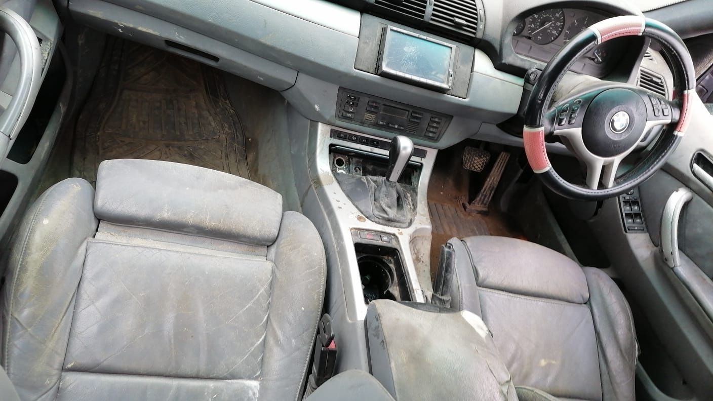 Bmw x5 dreapta Motor 3,0 d piese