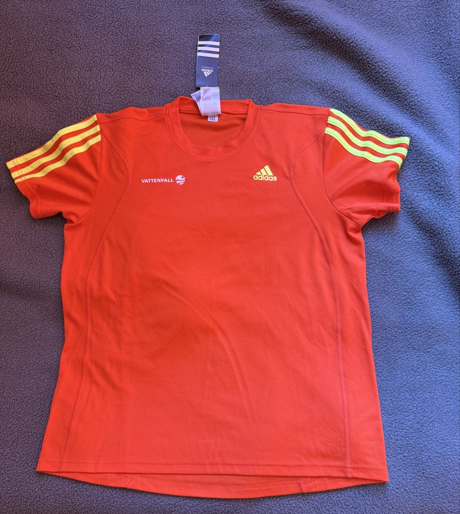 Тениска -Adidas.