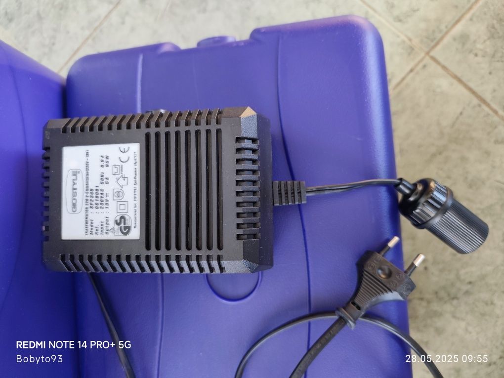 Хладилна чанта електрическа 12V/220V.