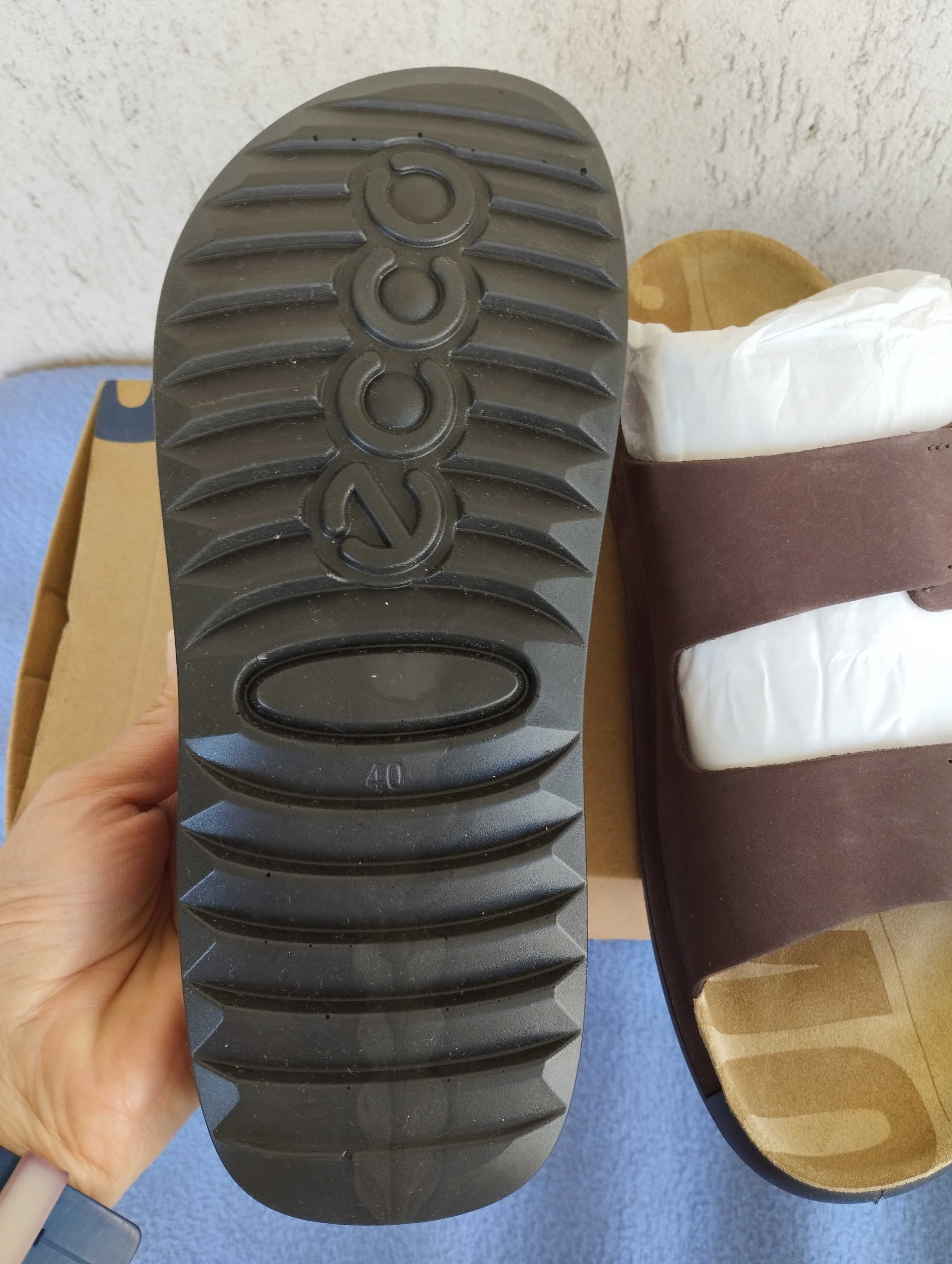 Нови  Ecco номер 40-41.и обувки Ara.