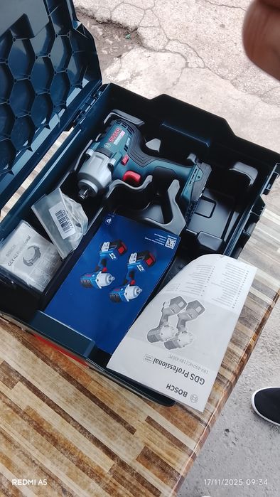 Гайковерт чисто нов