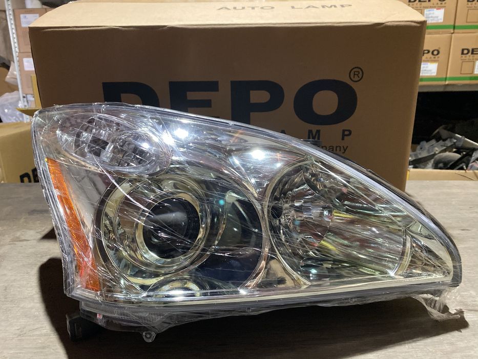 Передние фары Lexus Rx300, 330, 350, 400H