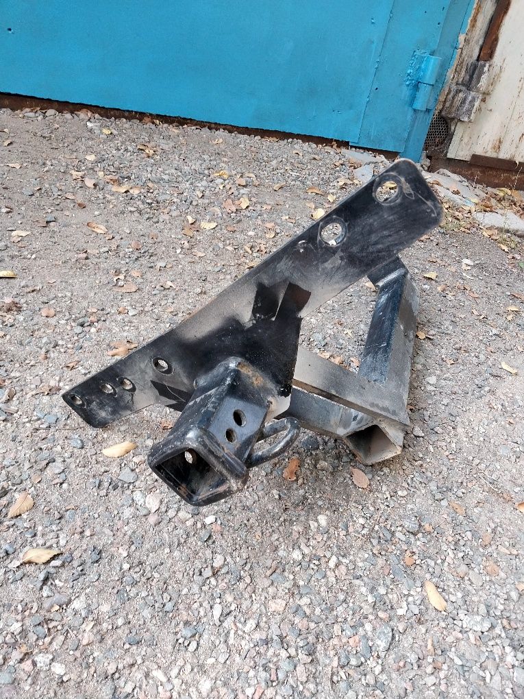 Продам Фаркоп на x5