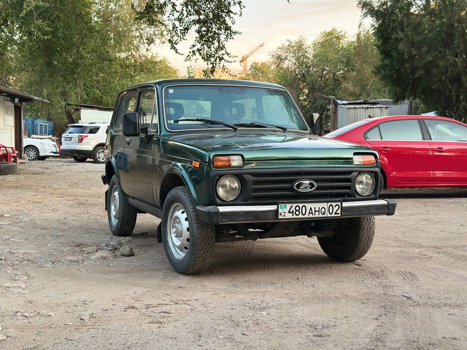 Нива Ваз 2121 Lada