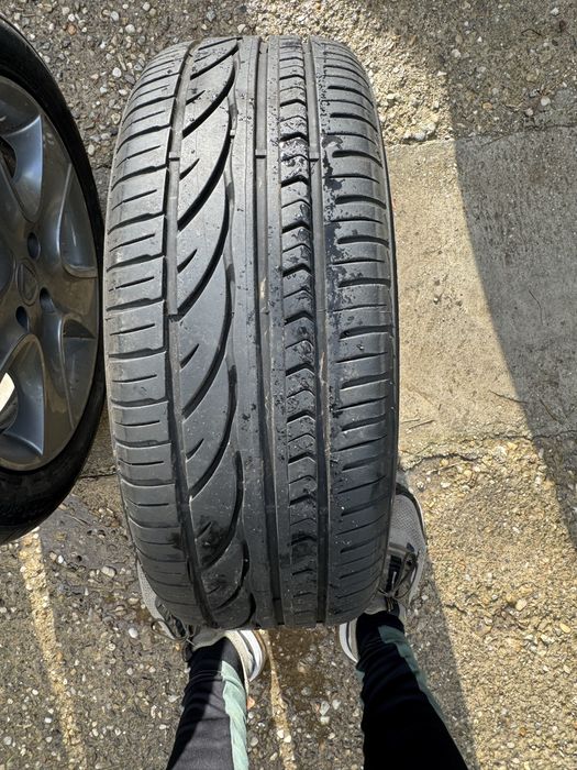Anvelope cu jante pentru dacia