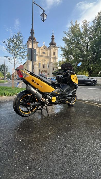 Vand yamaha t max. Polini