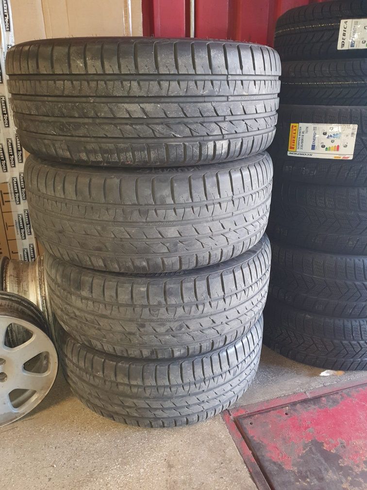 Anvelope vara Kumho 275/40/22