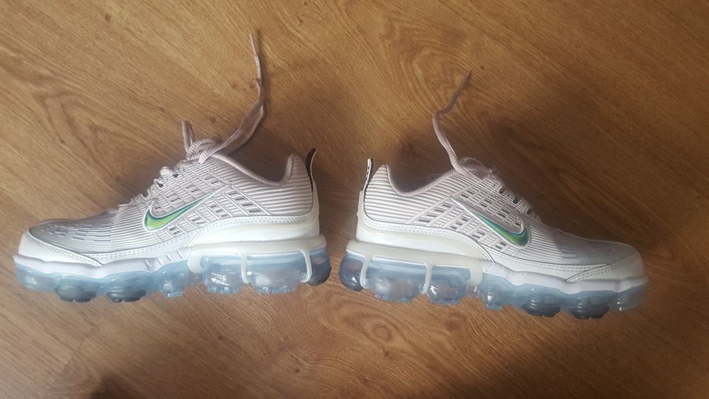 Nike vapormax 360 маратонки 38 номер