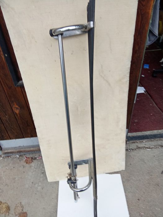 Стенна закачалка