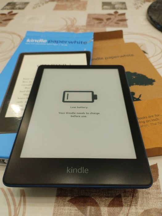 Kindle paperwhite 11  6.8 inchi 16 Gb