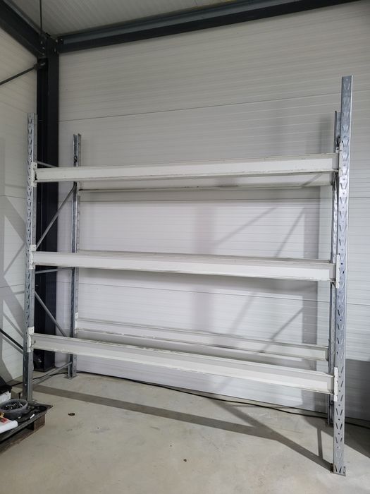 Rafturi metalice depozitare