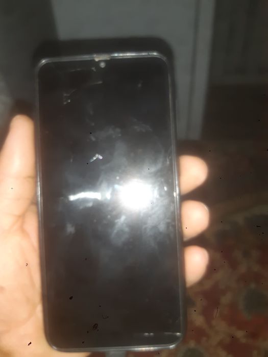 A.50 sotaman ekran almashgan