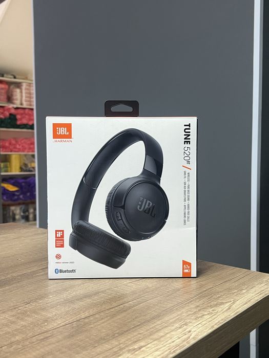 Наушники JBL Tune 520BT черный