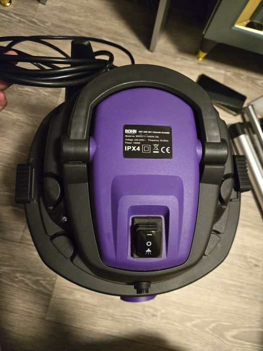 Плисос BOHN келишамз