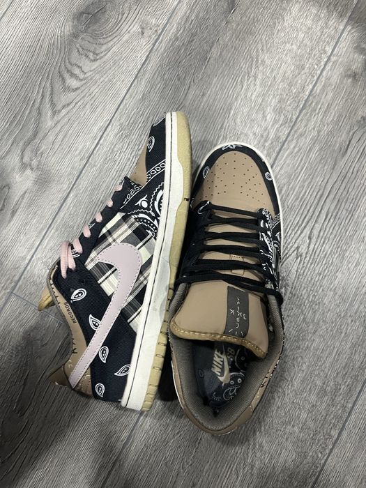 Обувки nike Travis scot nike sb dunk