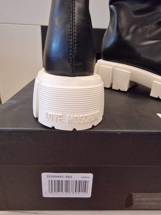 Love Moschino,боти 37,38 номер