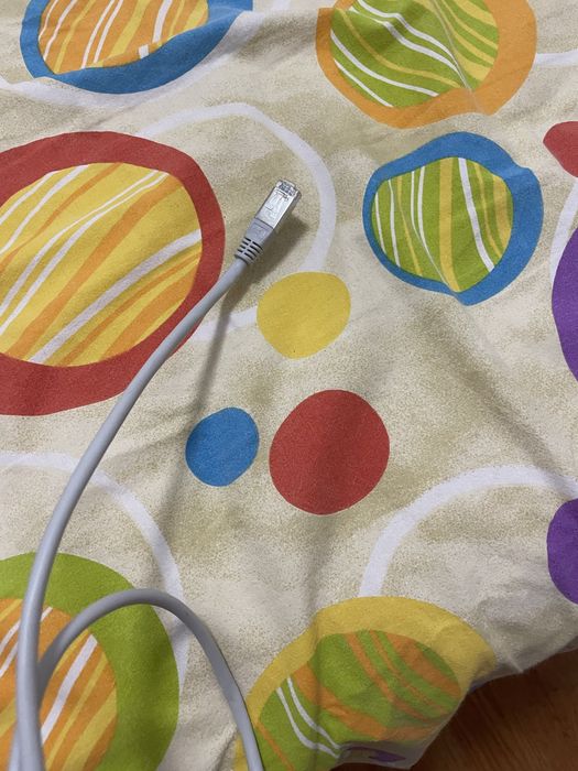 Vand cablu internet si mouse