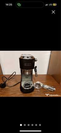 Delonghi masina de facut cafea