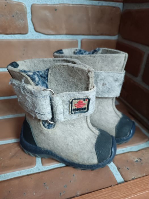 Продам детские валенки