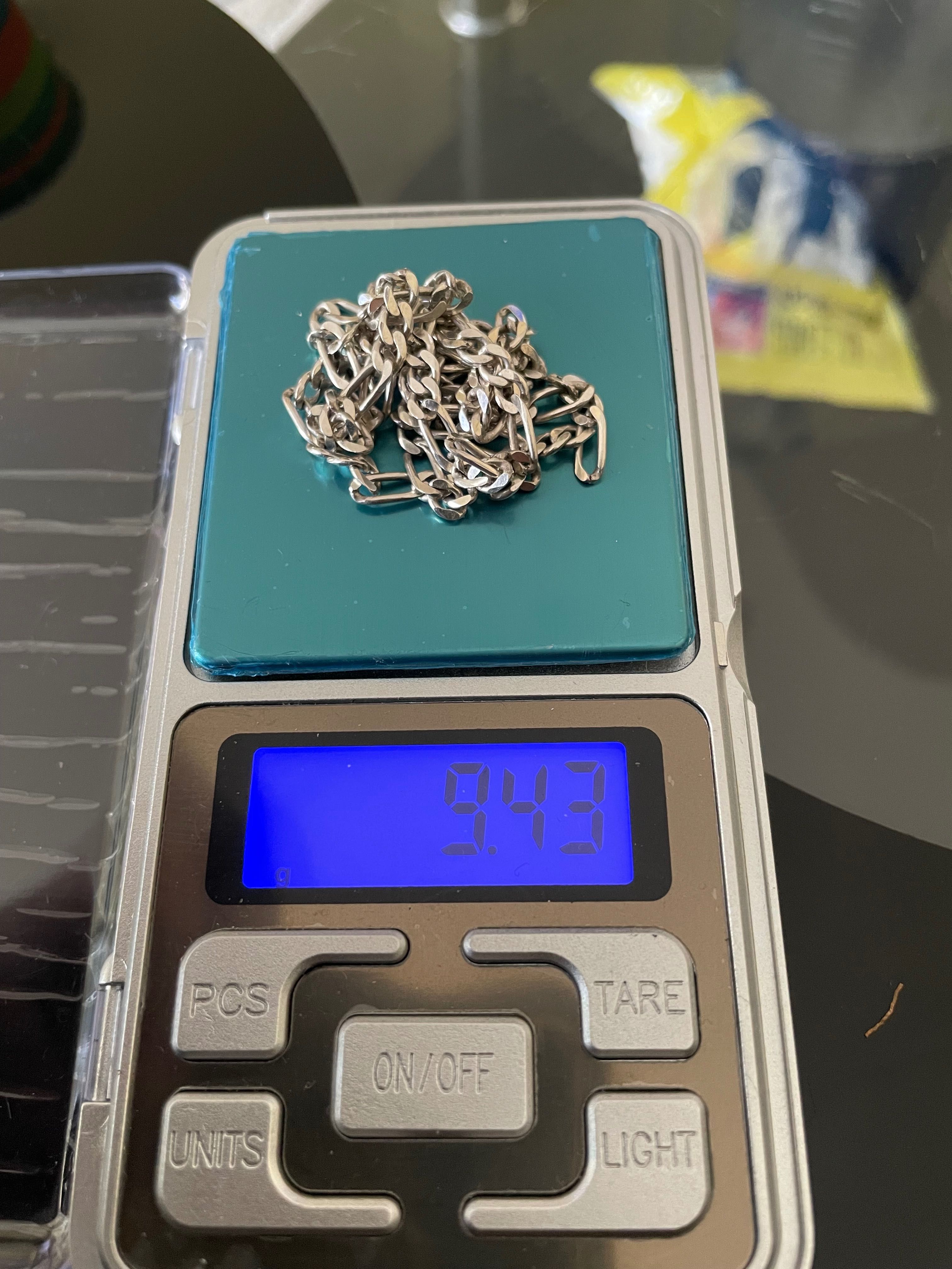 Продавам синджир 925