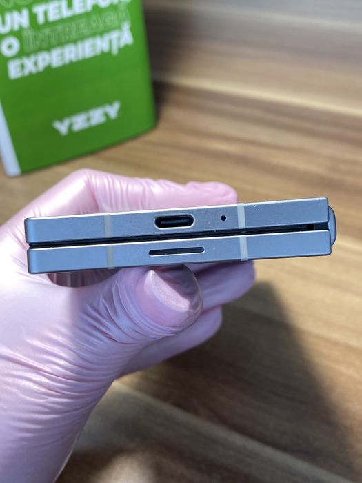 Samsung Galaxy Z Fold 6 / Garanție 12 luni / 256 Gb / Foarte bun