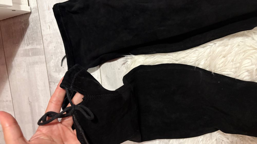 Високи велурени БОТУШИ