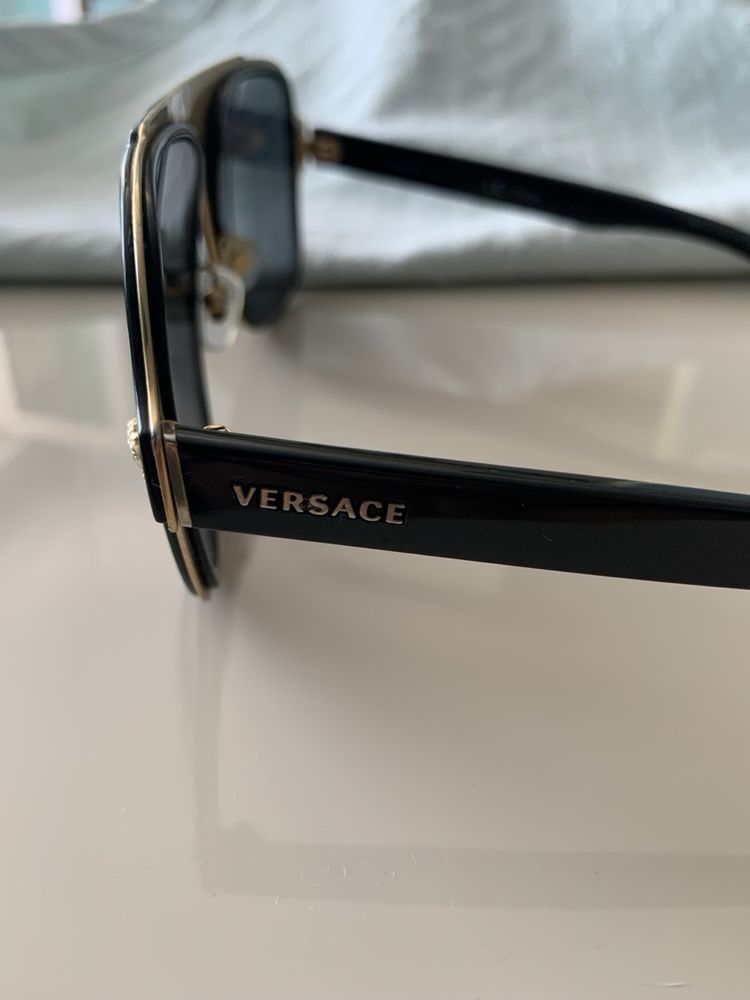 Слънчеви очила Versace Medusa Charm