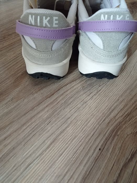 Обувки и сандали