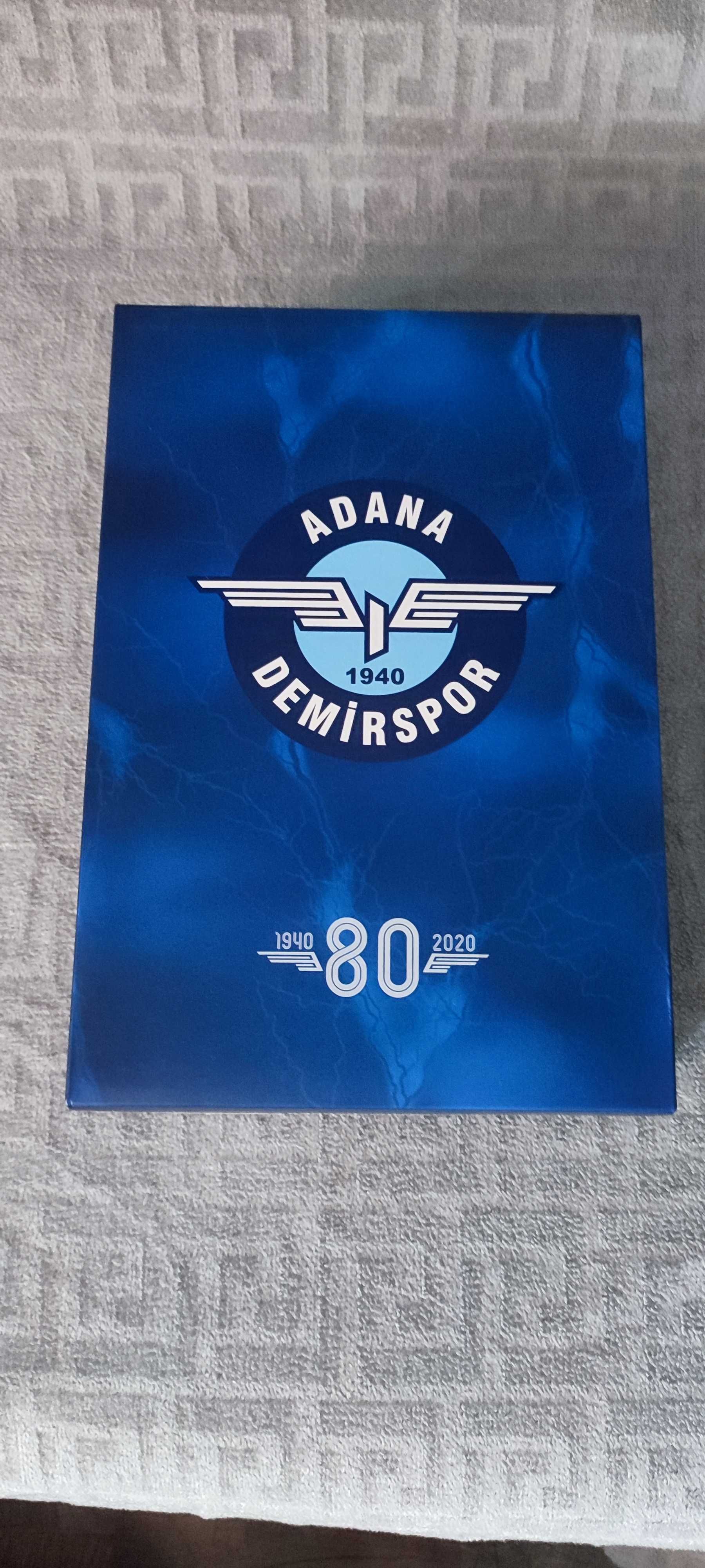 чисто нова футболна тениска и шал на Adana Demirspor-2XL