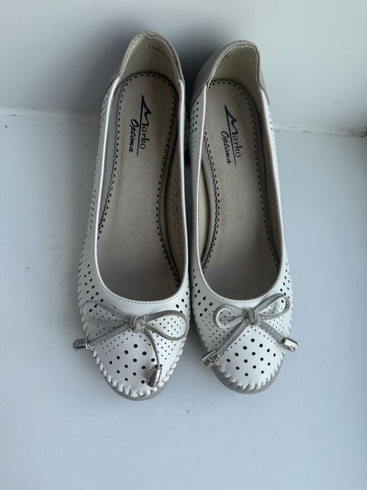 Туфли женская кожа 39 размер новый