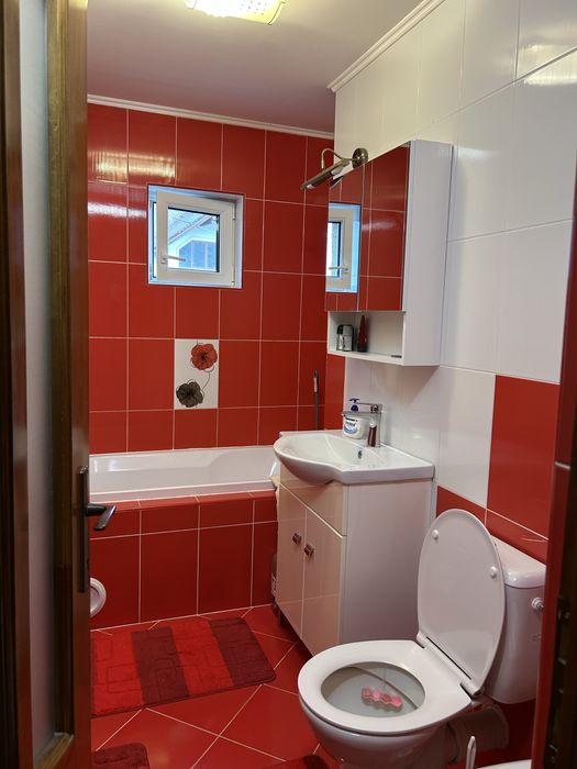 Vând apartament Halmeu