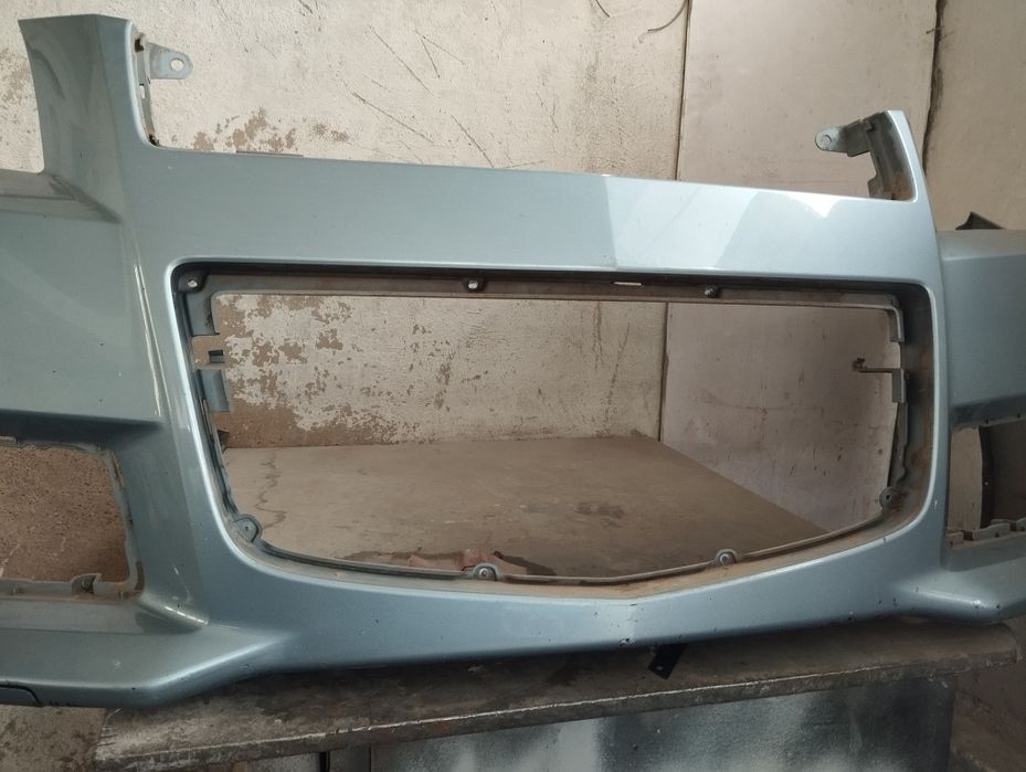 Продам бампер б/у