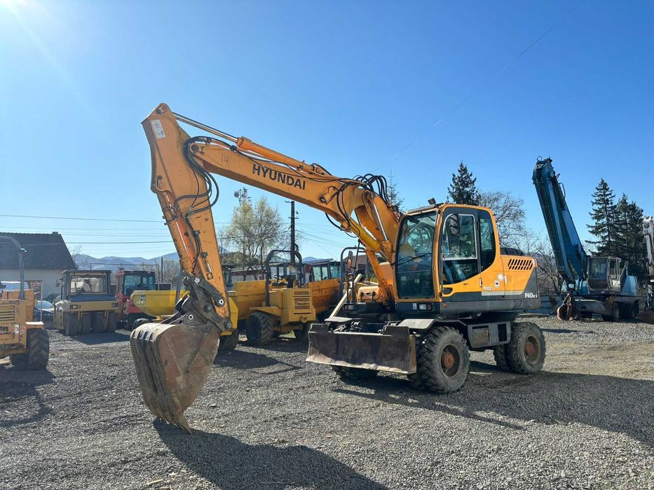 Excavator pe roti Hyundai Robex 140W - 9, 14 tone, 2010