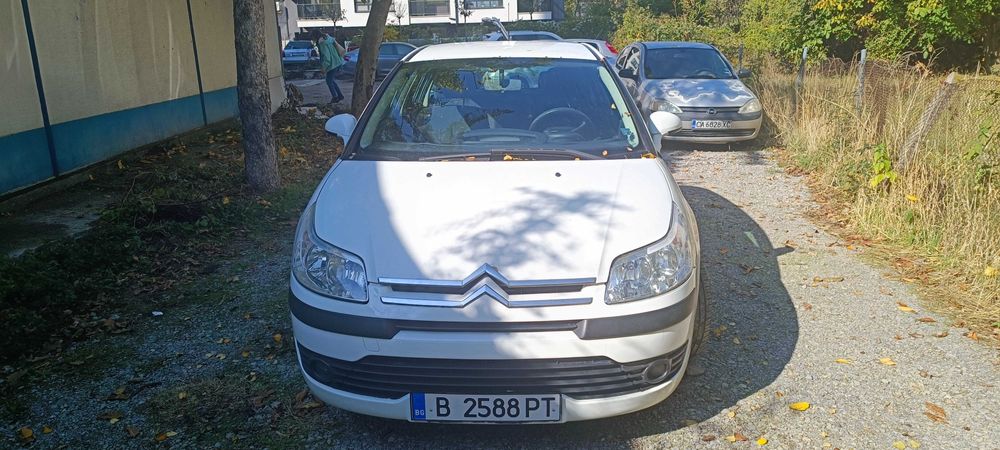 Citroen C4 личен автомобил