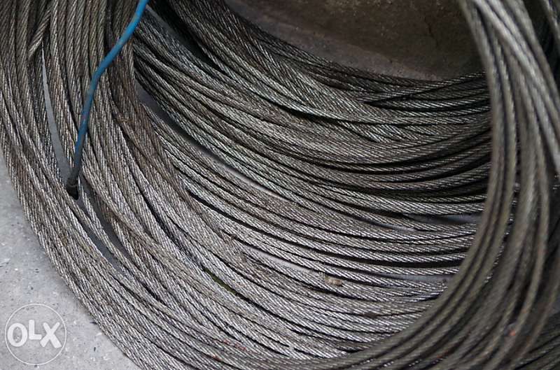 Продавам стоманено въже