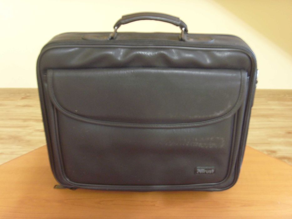 Geanta pentru notebook 15''