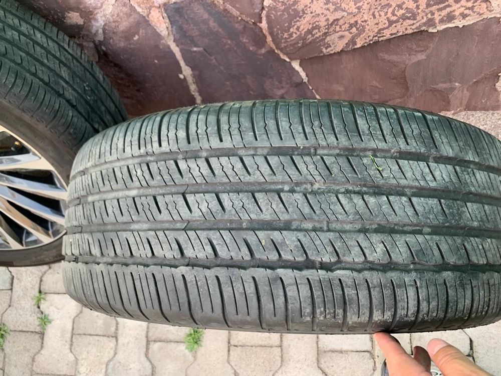 Продам шины с дисками