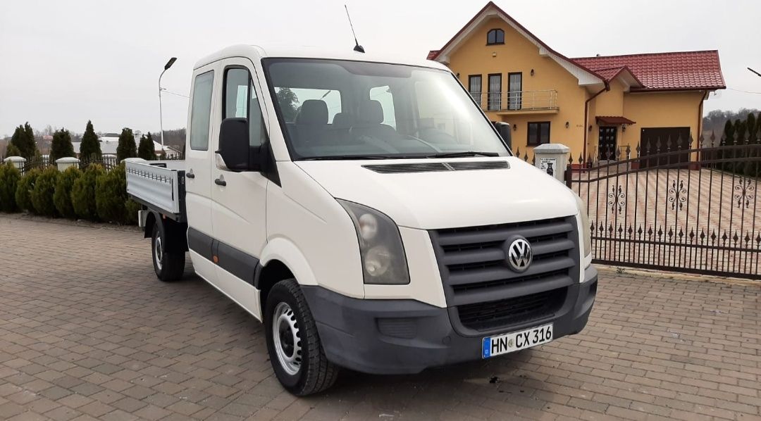 Vw Crafter Doka din 2010 motor 2.5 TDI cu 7 locuri