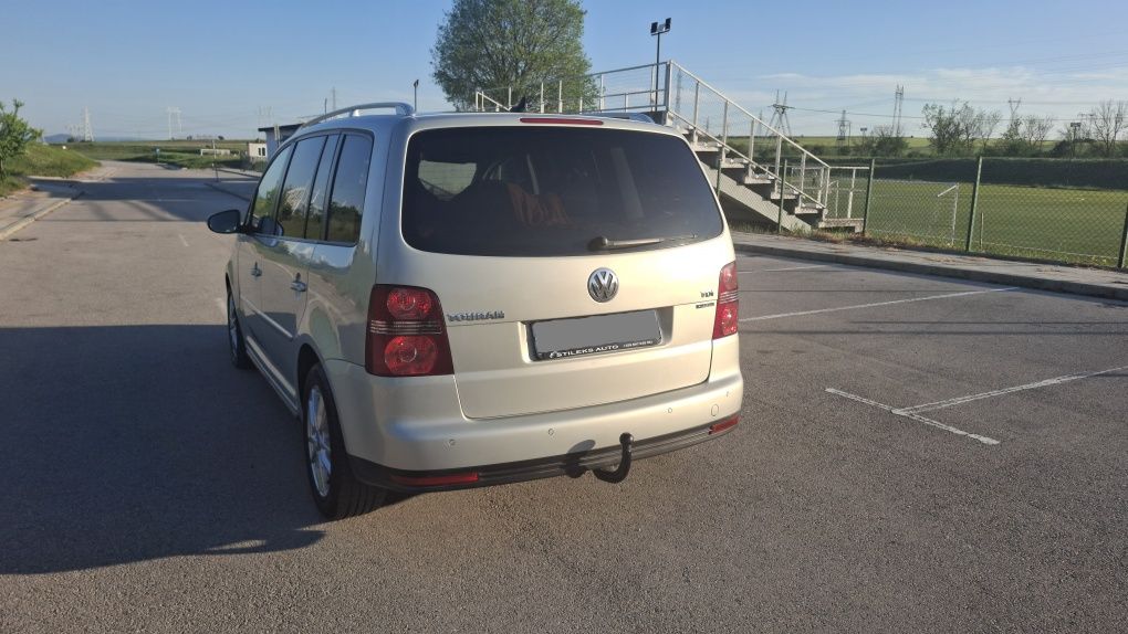Vw Touran 1.9 tdi 105к.с High-Line