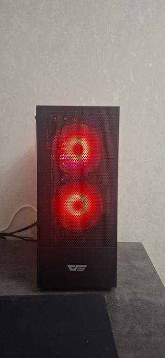 Продам игровой компьютер (системный блок)