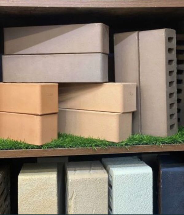 Кирпичи облицовычные в наличий