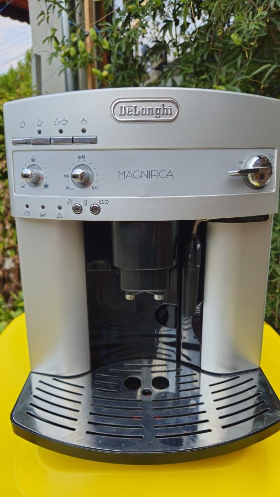 Aparate cafea Delonghi Saeco Jura Phillips