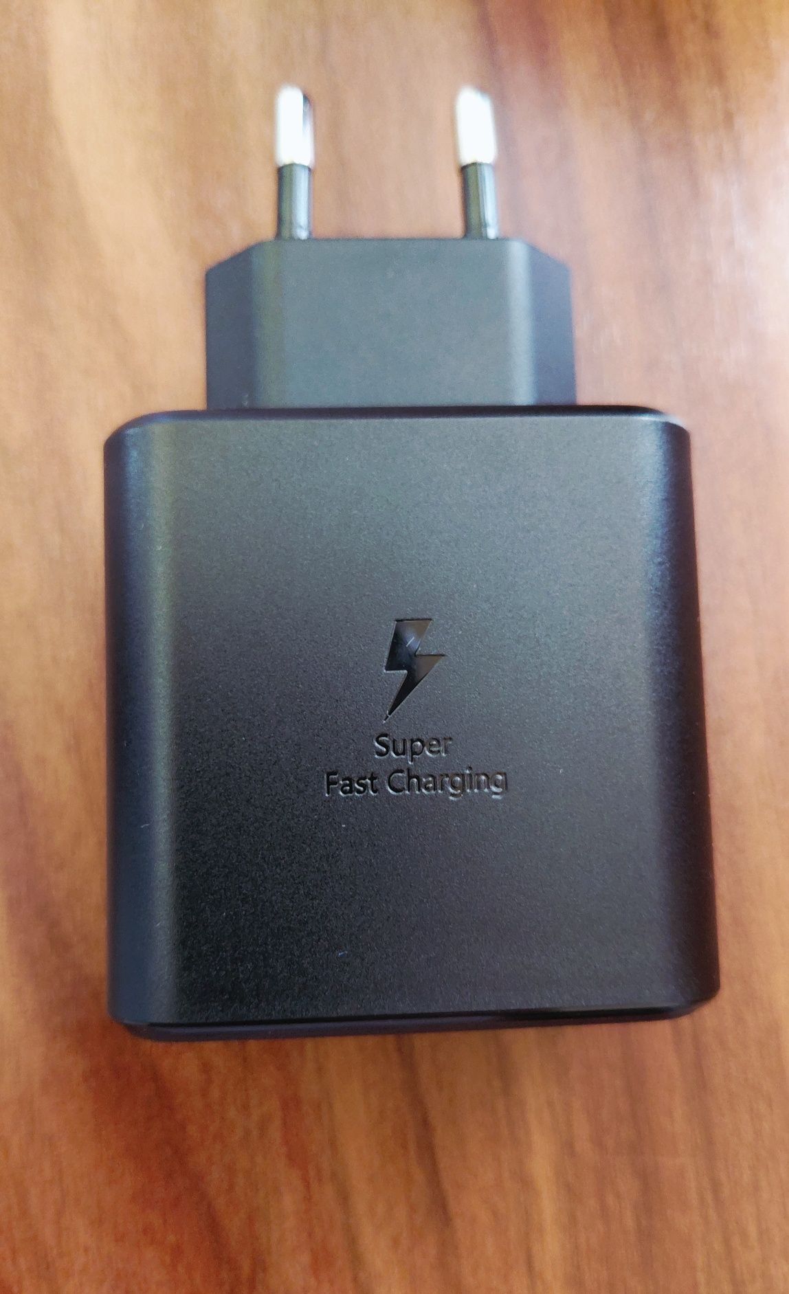 Incarcator original de 45W Samsung S25 Ultra.