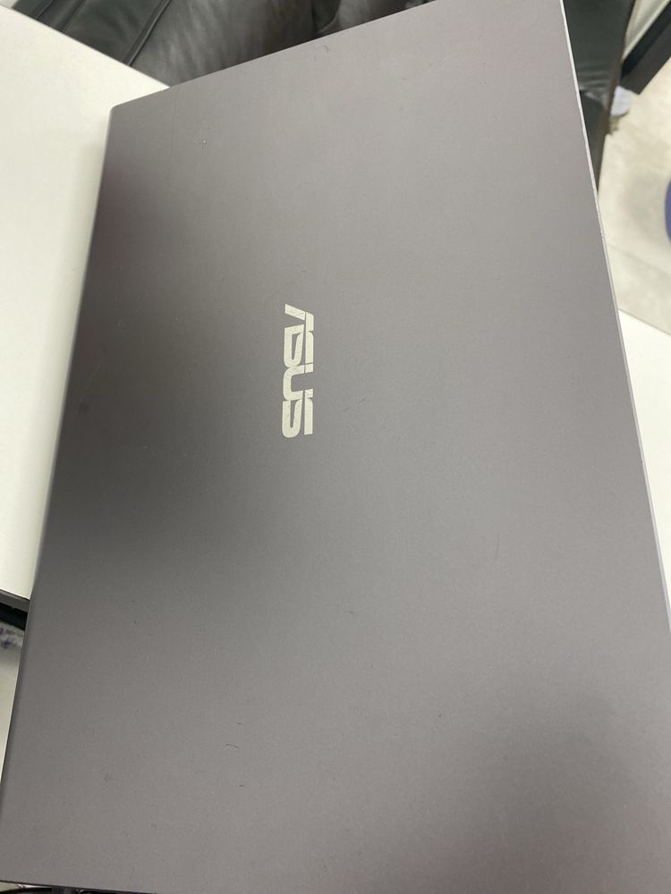 Ноутбук Asus Core i 3-10