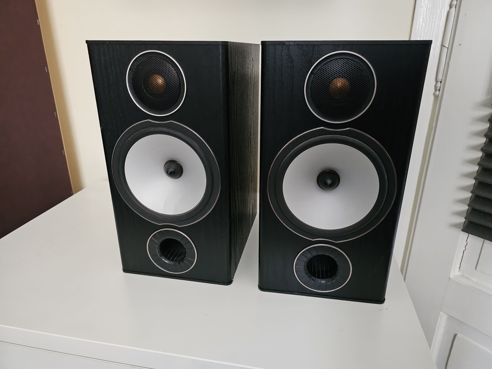 Букшелф тонколони Monitor Audio Bronze BX2