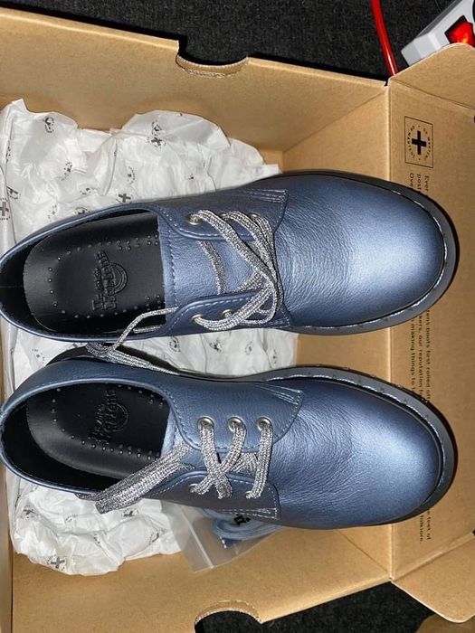 Dr Martens, marimea 36, noi