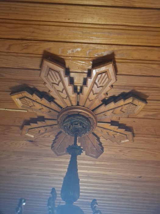 Розетки дървореза