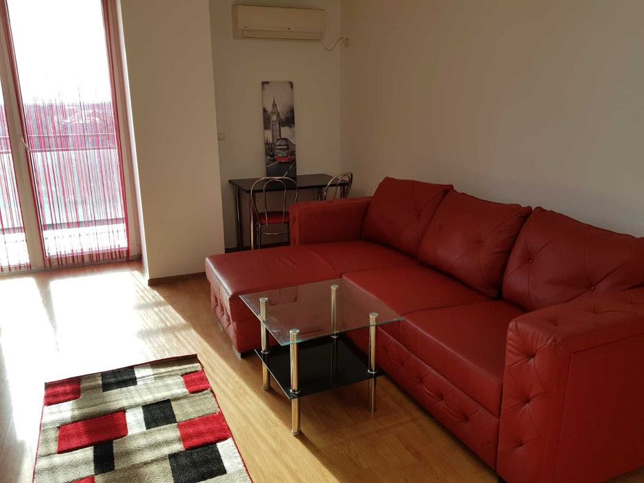 Bloc nou aproape de Spitalul Județean  380 euro