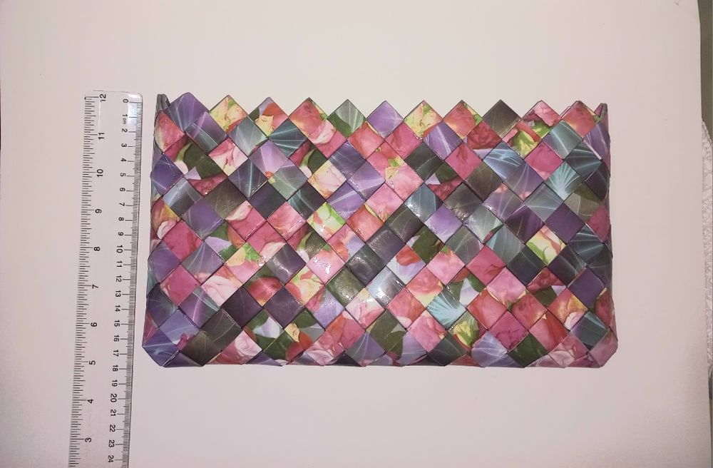 Geantă tip plic lucrat manual, 30/18 cm, unicat